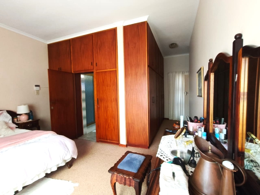 3 Bedroom Property for Sale in Jeffreys Bay Central Eastern Cape